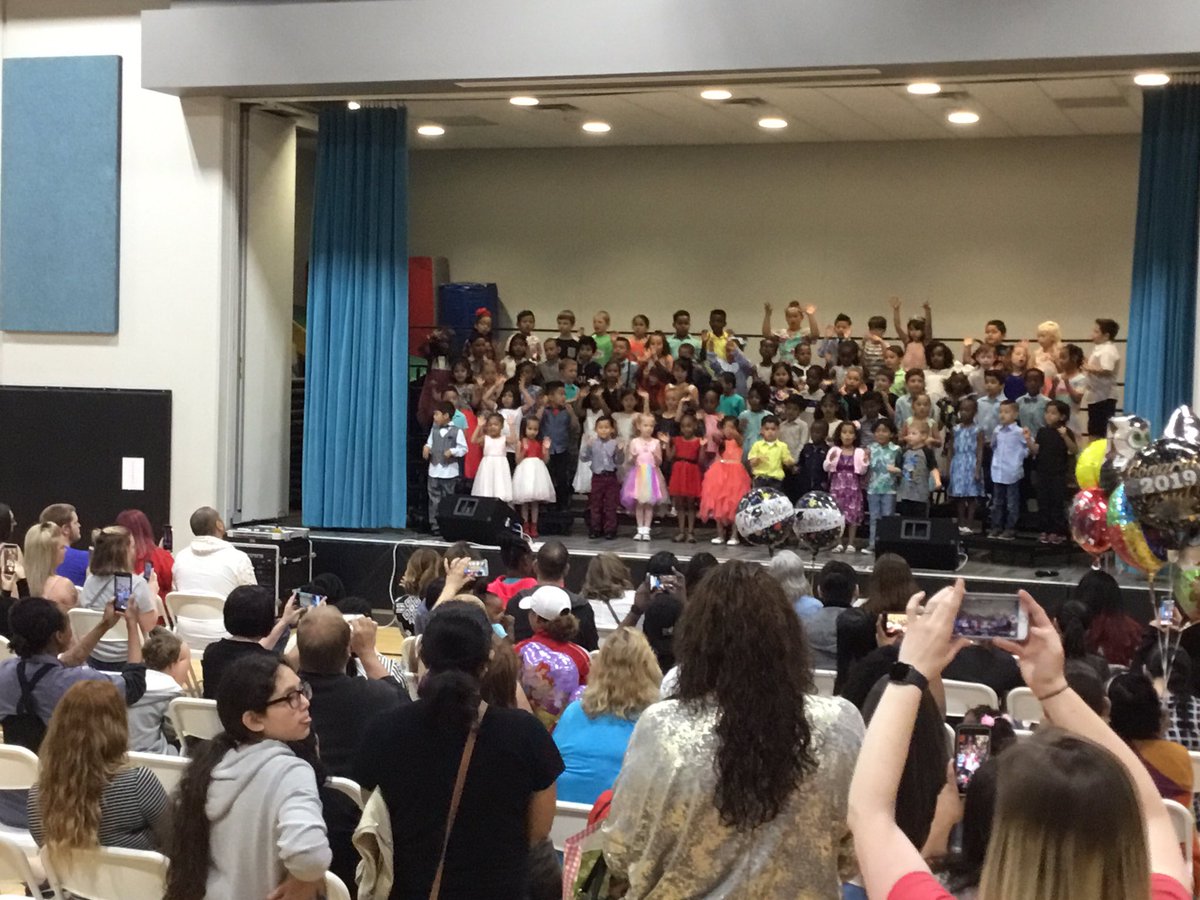 shawanoe's tweet photo. KDG celebration @shawanoe ! We are so proud of our friends!! @theSMSD https://t.co/eVoLyPjAOZ