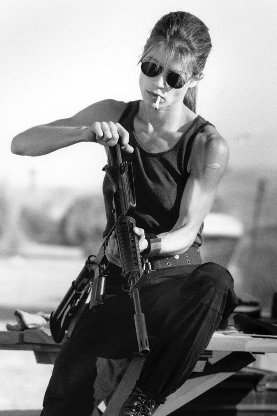 tbadlasskicker's tweet photo. Then.

Now.

Forever.

Sarah Connor(Linda Hamilton) will forever be an original badass and a legend.

Like they say by what they see, things never change. Not even a single bit.

👏👏👏👏👏

#TerminatorDarkFate https://t.co/039GOroCrA