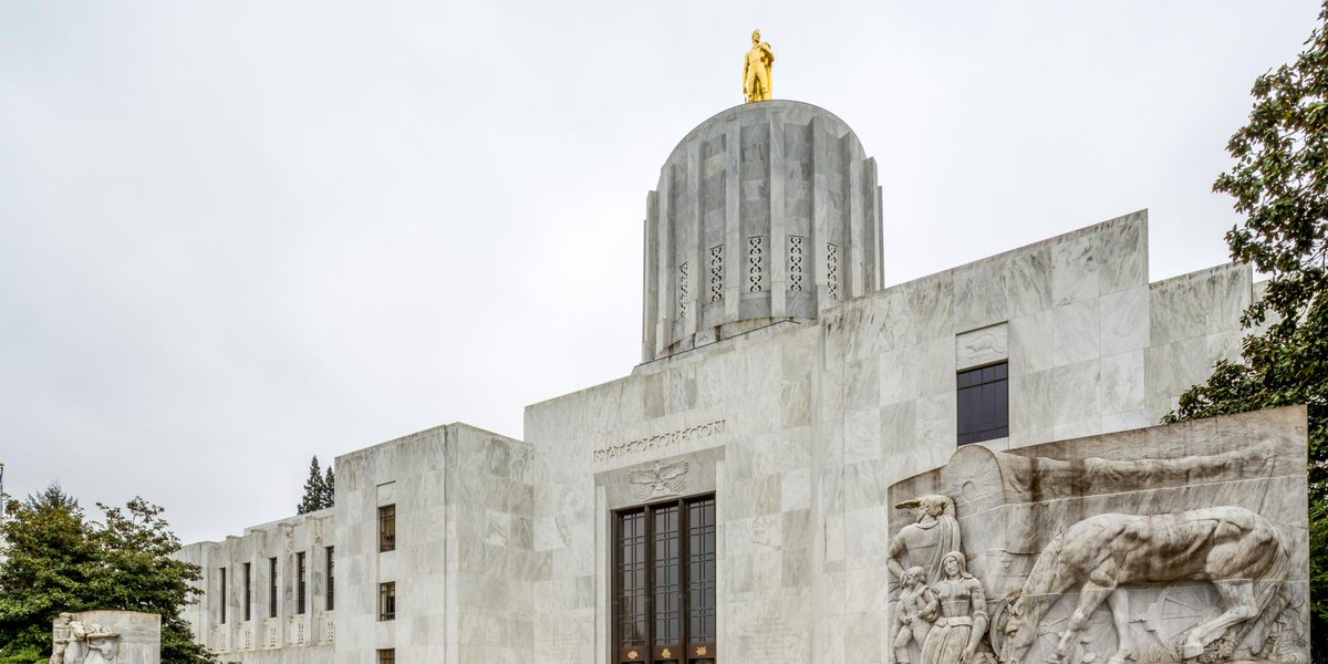 Oregon is the first state to allow dentists to provide a wide range of vaccinations, including flu and HPV, thanks to state dental association advocacy. bit.ly/2E32dpd #ADA160