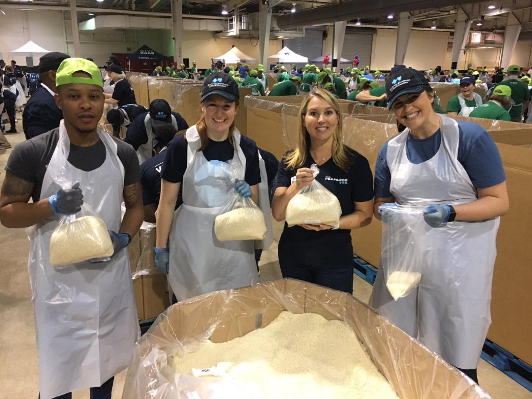 BlueCrossNC's tweet photo. In the Triangle, employee volunteers are packing healthy meals for @FoodBankCENC to ensure kids are fed even when school isn't in session.
#SortARama #LifeatBlueCrossNC https://t.co/iOhdjul9GX