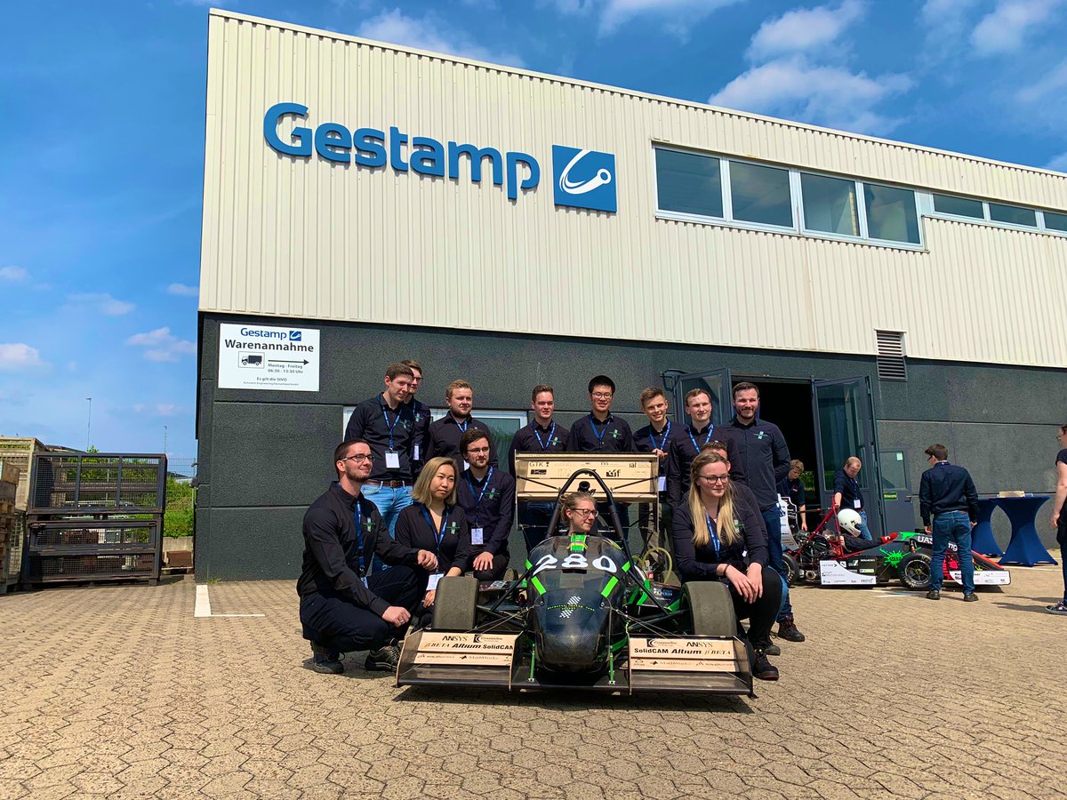 gestamp's tweet image. From #Gestamp many thanks to @HerkulesRacing and @OWLRacing for your visit today at #FormulaStudentGestamp 🏎 event!

Next stop... next Wednesday!
🏁 @TecnuneRacing @etseibmotorspor @UVigoMotorsport @FormulaUC3M @fsbizkaia 

#FSG2019 #FormulaStudent2019 #FormulaStudent #FS2019