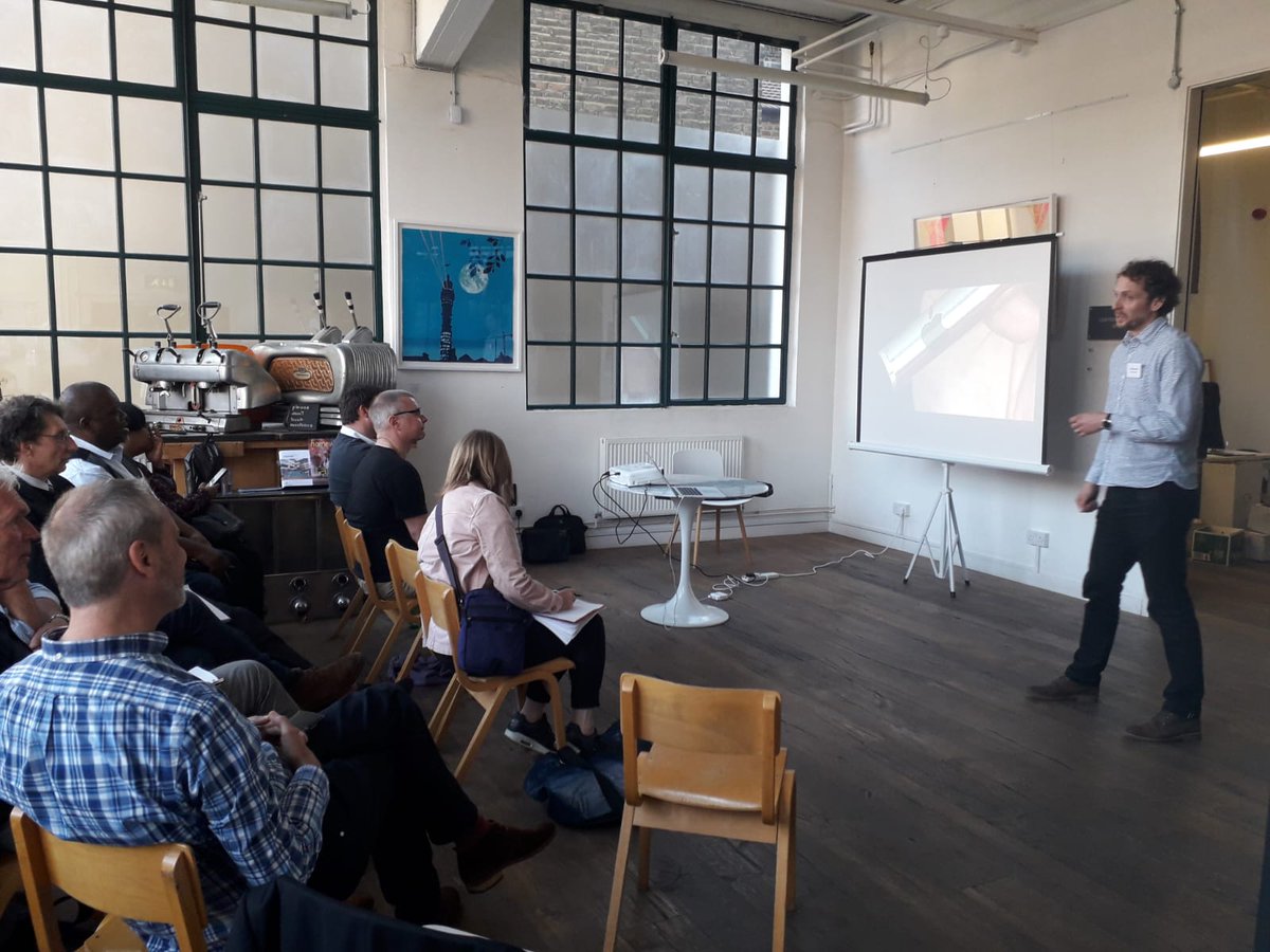 founddesignltd's tweet image. A big thank you to all of you who attended our event yesterday evening, @WSParkHall  it was a pleasure sharing the stage with Lawrence Wilson @BizDocBromley  who's valuable tips dovetailed with my theme exploring topics around creating a trusted #brand.