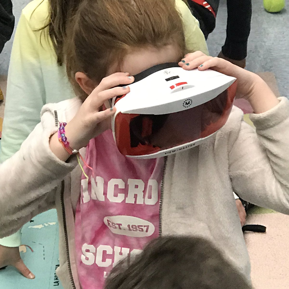 AmyTerrific3rd's tweet photo. @Lincroft_PTA @Lincroft_PTA @DanImbimbo @DrGeorge_MTPS  VR trip to Ellis Island immigration station! https://t.co/ntyuNCGT8a