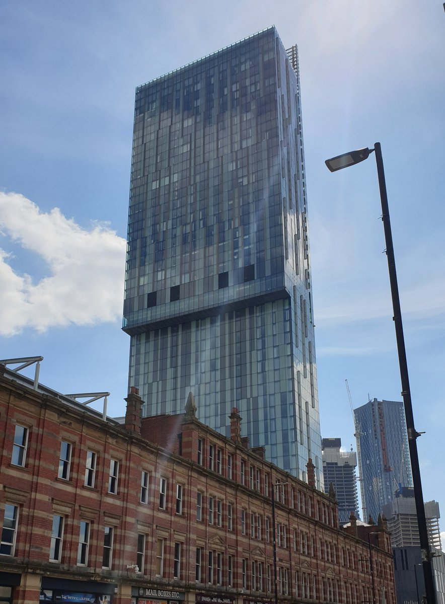 GinUpgradeCC's tweet photo. A really enjoyable day at #UHR2019 delivering a workshop on Employer Brand...very impressive venue! @BerwickPartners write-up about the day to follow! https://t.co/H9ZG5VGBBv