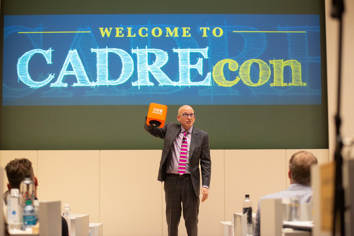 melanietc's tweet image. .@cadredc has been crushing on Godin for as long as I&apos;ve known him &amp;amp; has been working on getting him to DC since we attended one of his workshops together in NYC back in 2011. I am so proud he made this happen and created this incredible lineup. #CADREcon #UnNetworking