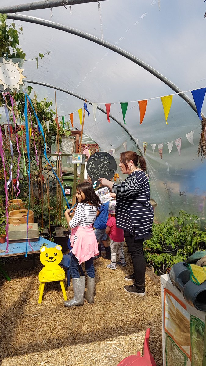 Firth Park Community Allotment tweet media