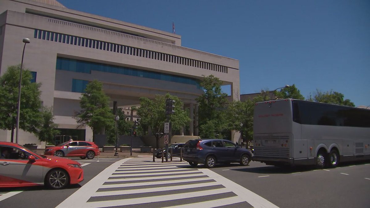 fox5dc's tweet image. Inside the Canadian Embassy with FOX 5 fox5dc.com/good-day/insid… @AmbMacNaughton #EmbassyRow #GoodDayDC