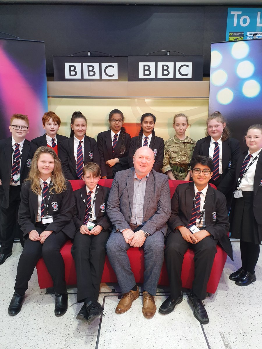 AGSReporters's tweet photo. Today @AcklamGrange @BBCYoungReport team went to the pop-up news room in Middlesbrough to get hands on experience of how to read the news and produce news reports. The team even bumped to @BBCLN Paul Mooney. #AGSPride #WeAreMiddlesbrough https://t.co/ugyYDUgcMP