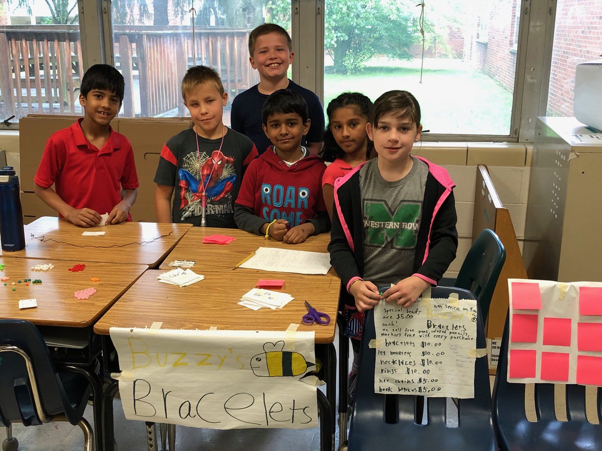 These students amazed me with their marketing skills.#WRteach #MasonMoment