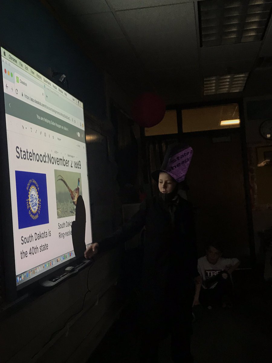 LearningInC106's tweet photo. Using classkick for presentations of our state projects! The creativity is pretty awesome! #4thchat #trfprowlers @Classkick https://t.co/F0pM6OQXbc