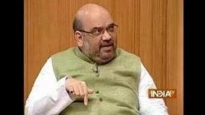 impoliticalsci's tweet image. Challenge by Rahul Gandhi, mere ispe