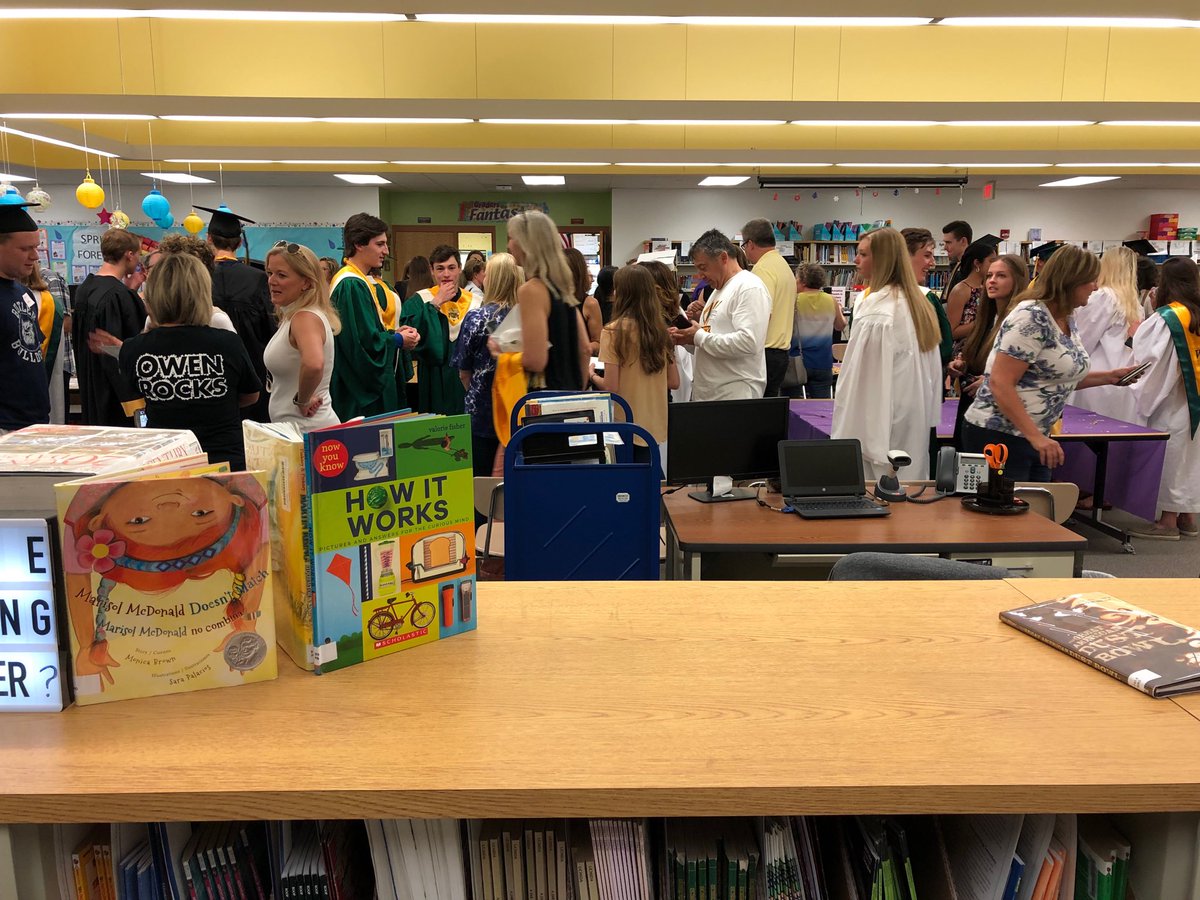 Senior Clap Out at Owen.  Thanks for flying back to where your journey in learning began in Dist. 204.  Once an Owl always an Owen Owl.  Congratulations and enjoy your new journey!