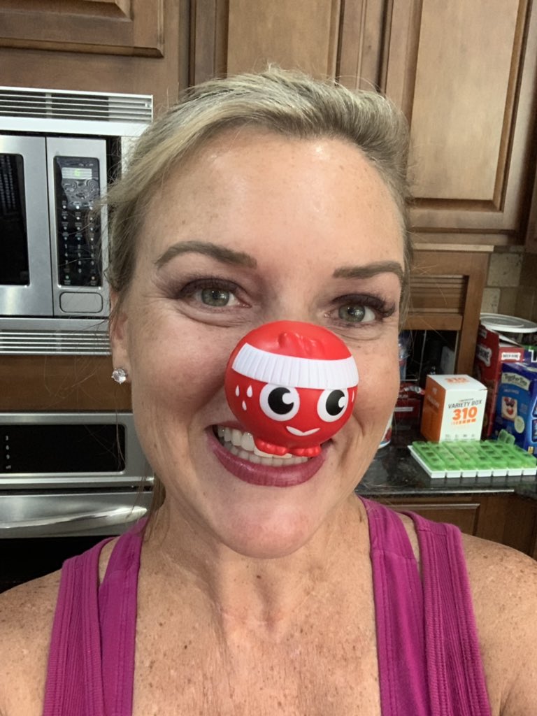 AdkinsStacey's tweet photo. #RedNoseDay #RedNoseDayUSA https://t.co/77oTNAZjEX