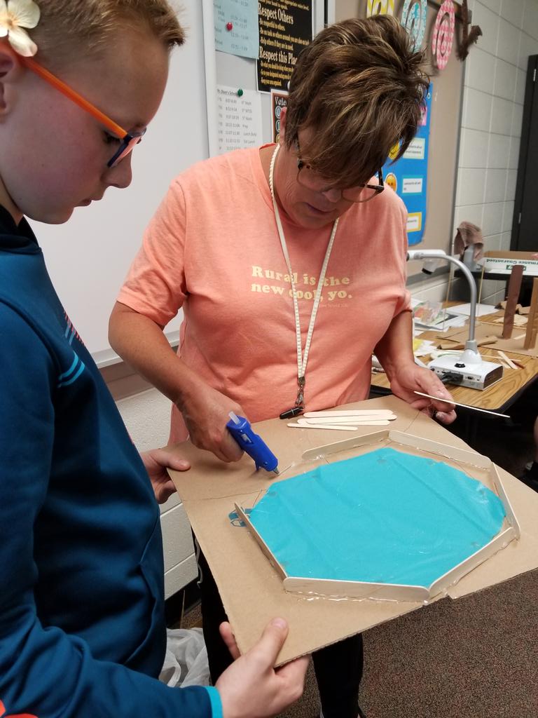 kolsonmath's tweet photo. 5th math Zoo Project #ehawkpride https://t.co/CSM0uDPc2r