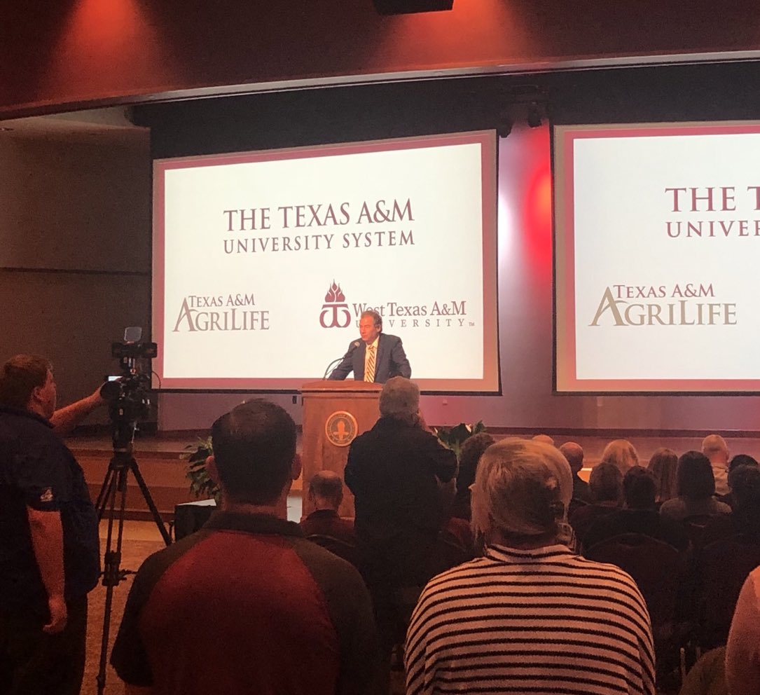Exciting to hear @agrilifeVC discuss the new Chancellor’s Research Initiative in water and energy that will enhance agriculture across the Texas Panhandle! <a href="/a_agrilife/">Texas A&M AgriLife - Amarillo</a> <a href="/DanaAgWaterMgt/">Dana Osborne Porter</a> <a href="/wtamu/">West Texas A&M University</a>
