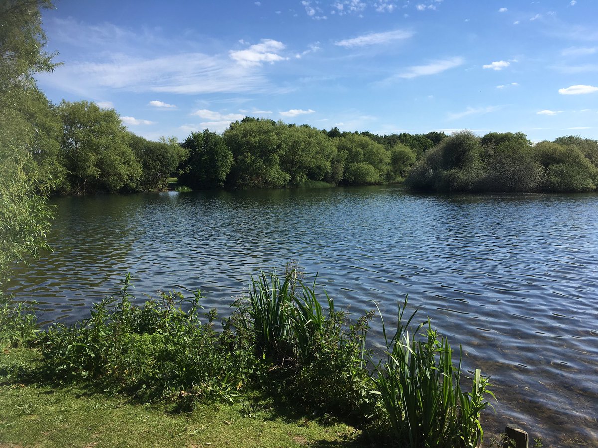 EnvAgencyMids's tweet image. Look out for @ITVCentral this evening. We’re testing the #waterquality at the only @envagency designated #bathingwater in the Midlands at Colwick Country Park #Nottinghamshire #TeamEA