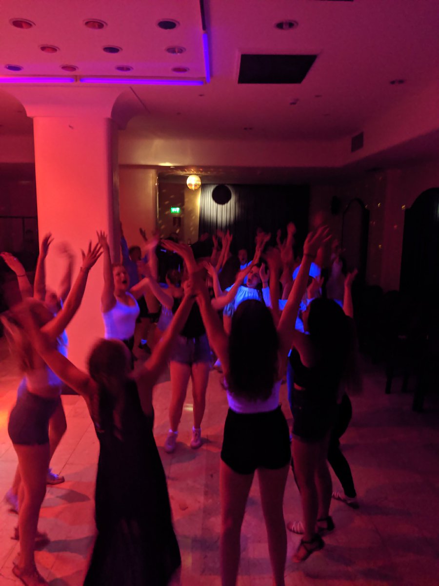 TMB_School's tweet image. Disco tonight after a busy day exploring and learning about Mt Etna! #Sicily2019 #relaxing