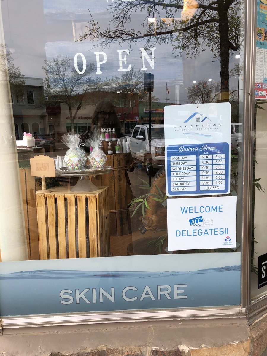 Shopstalbert1st's tweet photo. What a great welcome!⁦@CityofCamrose⁩ ⁦@albertachambers⁩ https://t.co/uFUdIkpw4q