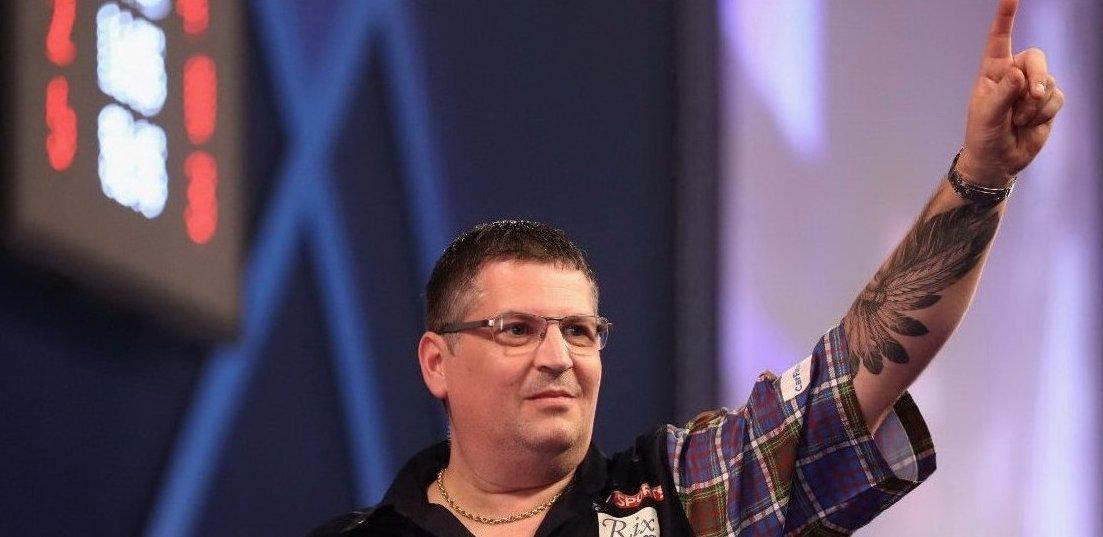 bet365's tweet image. 🗣 "Just tops needed… and he wraps up the match."

👉 Well done to our winner, @Andy_Be1l.

🎯 #Checkout365