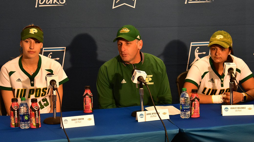 Hear what head coach Jamie Apicella along with Abbey Fortin and Ashley Melendez had to say after our opening game of the <a href="/NCAADII/">NCAA Division II</a> Softball Championship against Young Harris  ⬇️

🎥: bit.ly/2HOs05z

#PioneerNation 🔰🥎 | #D2SB
