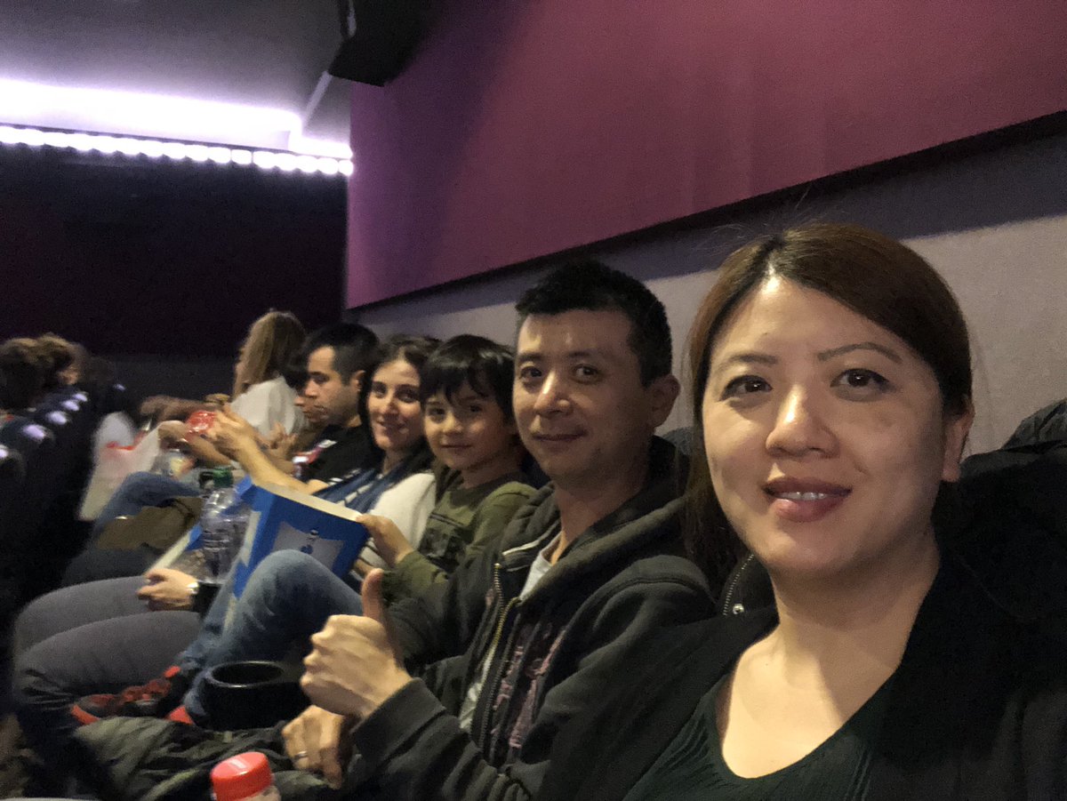 lucducatibcn's tweet photo. #gracias #thanks @tmb_bcn #jotmbe #invitacion #preestreno @disneyaladdin #aladdin @DisneySpain @Disney  @grupbalana un pelicula muy divertida musical estilo bollywod que les encantará a toda la familia el 🧞‍♂️ #willsmith el mejor película 👍👏🍿🎬 https://t.co/wgzXw8mOfo