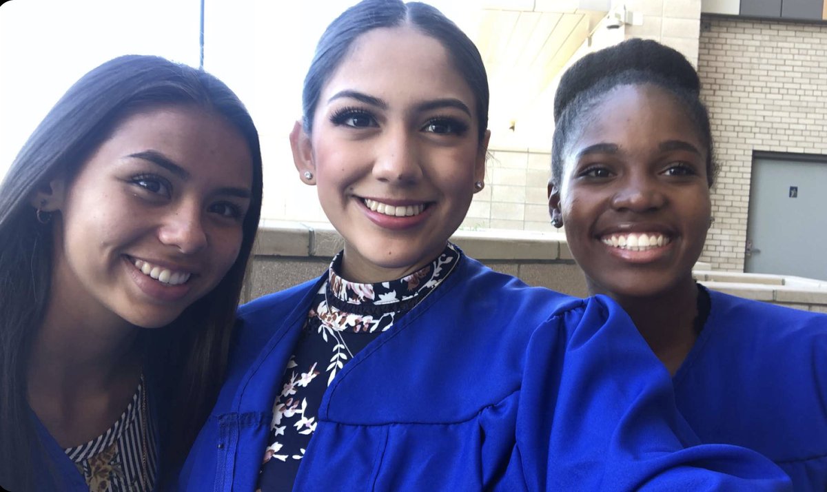 nineteennation's tweet photo. Throwback Thursday and Walk Down Memory Lane 🎓! https://t.co/eeAqfz0hLq