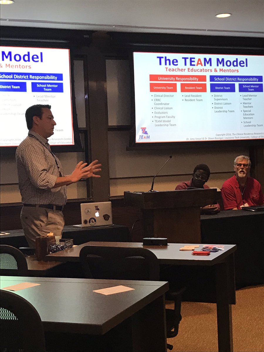 UTeachTech's tweet image. @UTEACHTECH student and soon to be @UTeachAlumni Nathan Turner and Master Teachers Chris Campbell &amp;amp; Glen Larson present at #uteachconf! 👨‍🏫👨🏿‍🎓@LATechCOE @LATechCOES @latechcrrc @uteachinstitute #excellencethrougheducation #STEMeducation