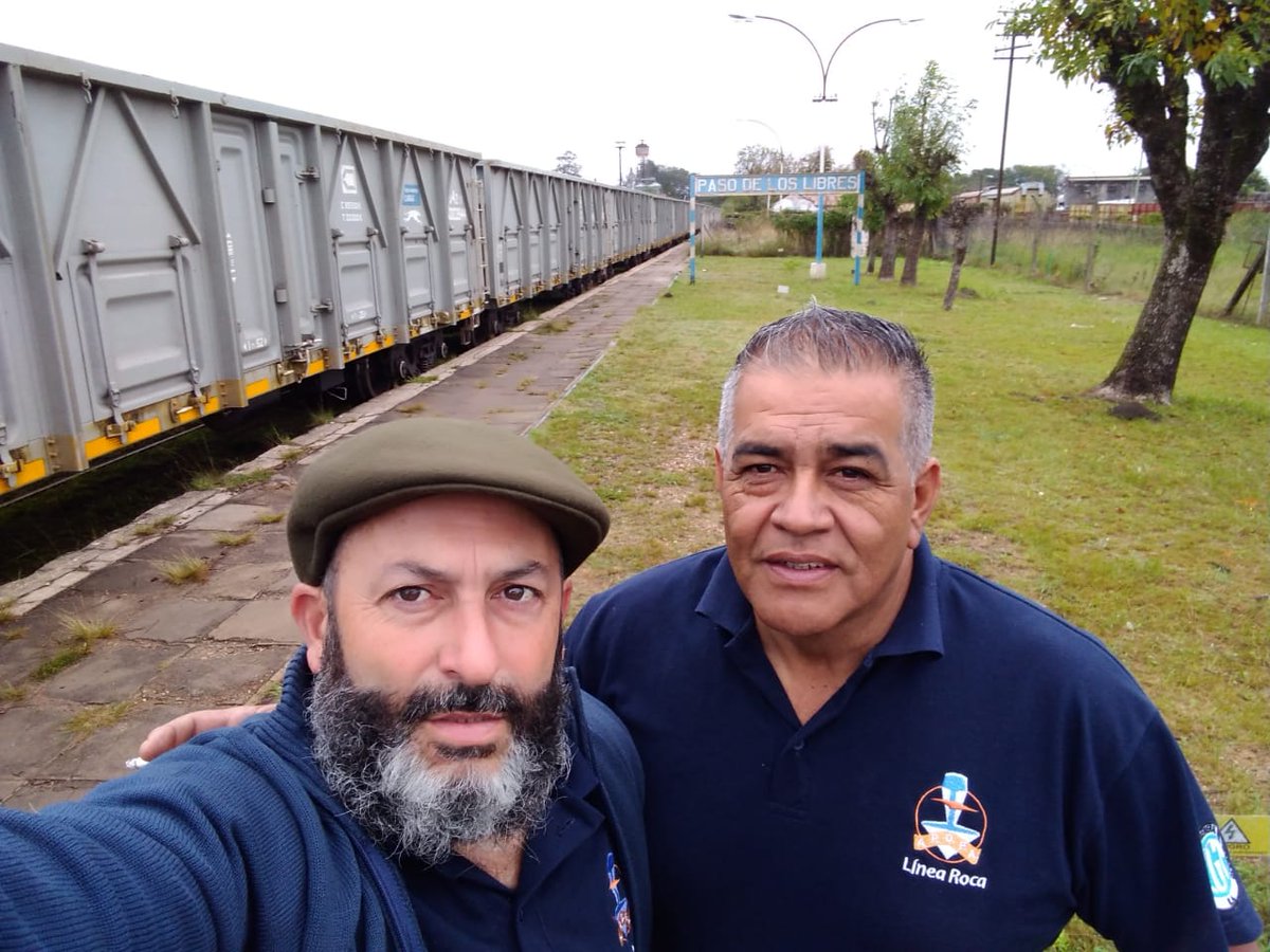 SanApdfa's tweet photo. APDFA en la lucha por la reincorporación de nuestro compañero Fernando. Ayer en Paso de Los Libres. Tarea cumplida https://t.co/ln1VB2jTvH