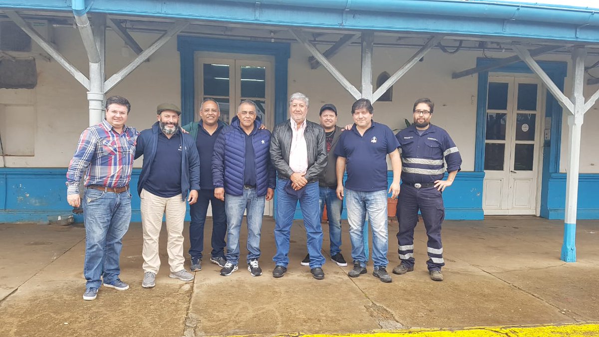 SanApdfa's tweet photo. APDFA en la lucha por la reincorporación de nuestro compañero Fernando. Ayer en Paso de Los Libres. Tarea cumplida https://t.co/ln1VB2jTvH