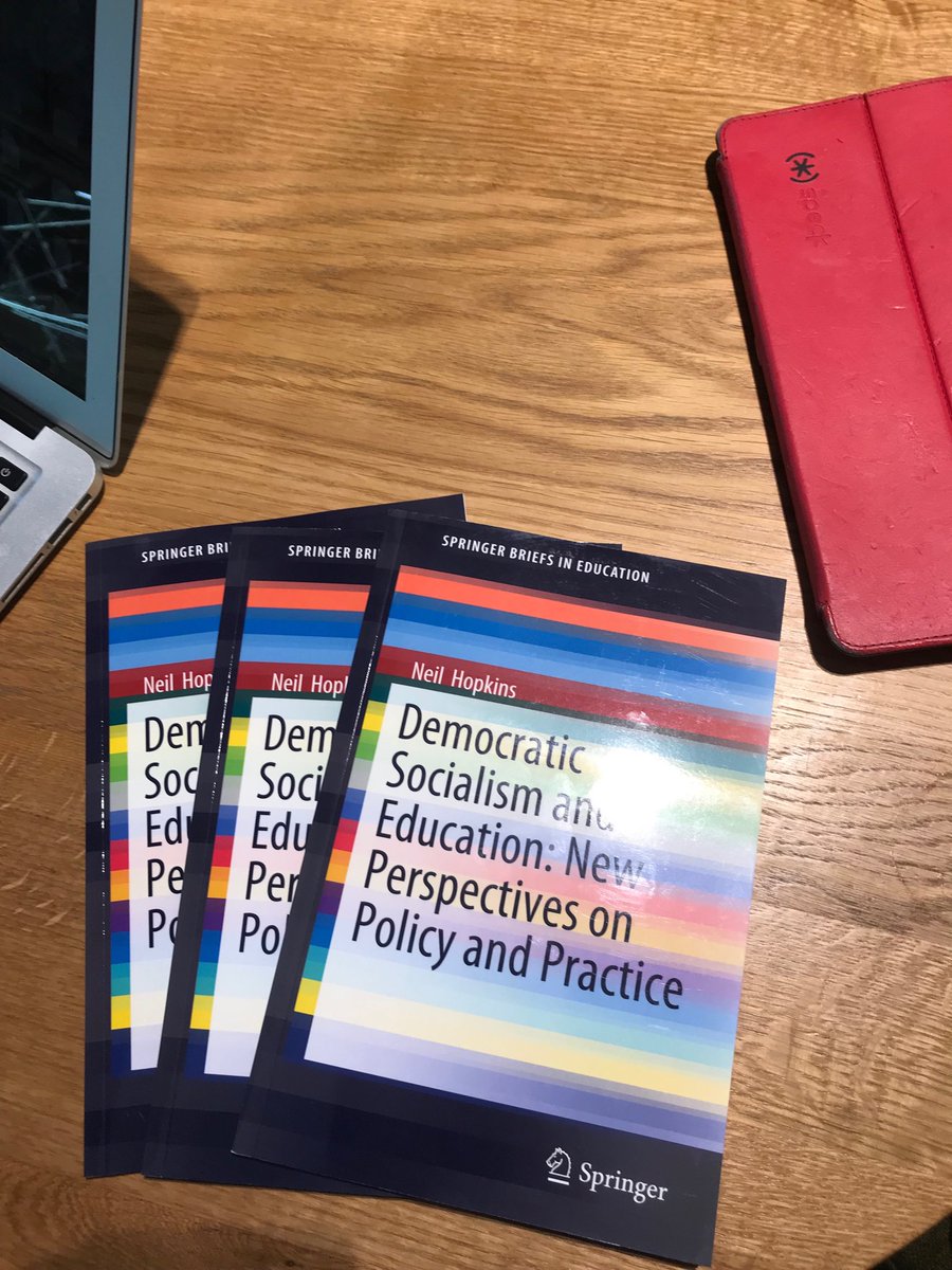 ⁦<a href="/NeilHopkins22/">Neil Hopkins</a>⁩ book now out in paperback 😀 ⁦<a href="/PhilOfEdGB/">PESGB</a>⁩ @UoB_TE @UoB_SEEL ⁦<a href="/_BBLE_/">BBLE</a>⁩ ⁦<a href="/aefpbeds/">AEFP</a>⁩ ⁦<a href="/SpringerNature/">Springer Nature</a>⁩
