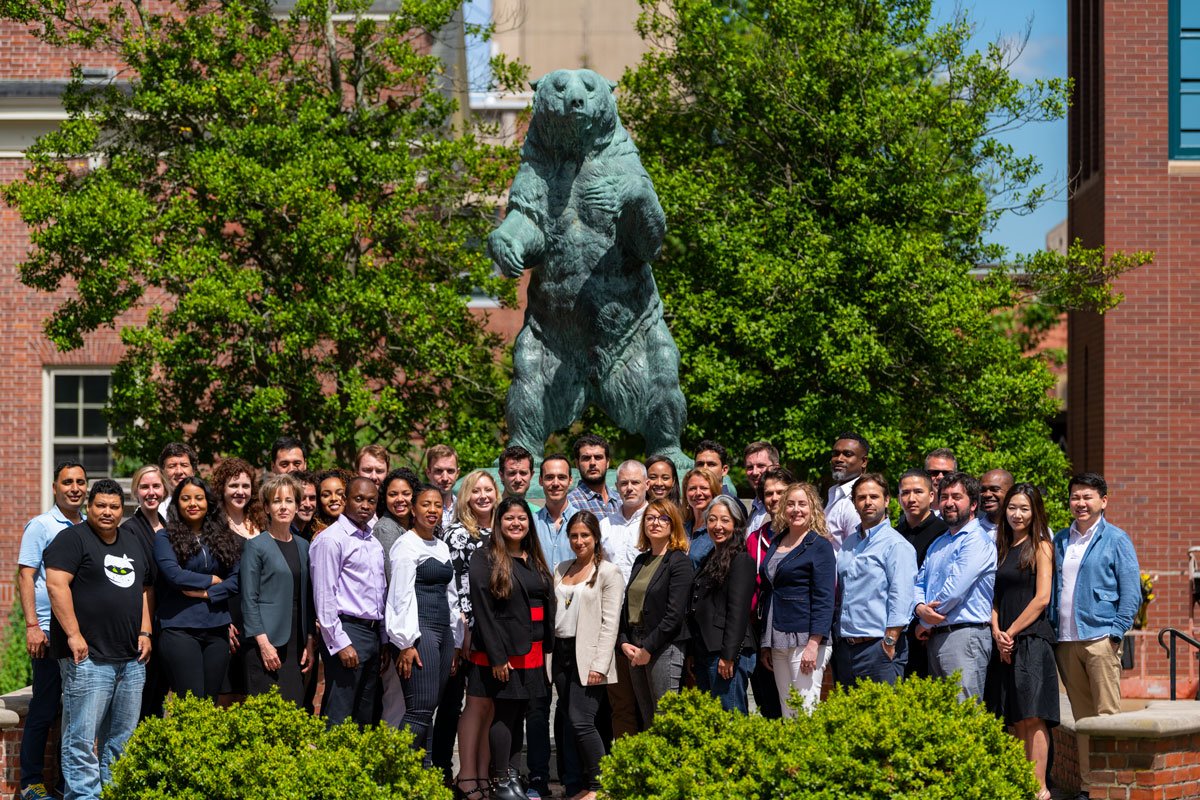 Brown_SPS's tweet photo. This weekend IE Brown EMBA `19 will be receiving a joint degree from @IEbusiness & @BrownUniversity. #ieBrown students have spent the last 15 months taking courses that go beyond the boundaries of traditional business education. https://t.co/W5kCrKak4C #Brown2019 #BrownExec https://t.co/JdNuKW9mDM