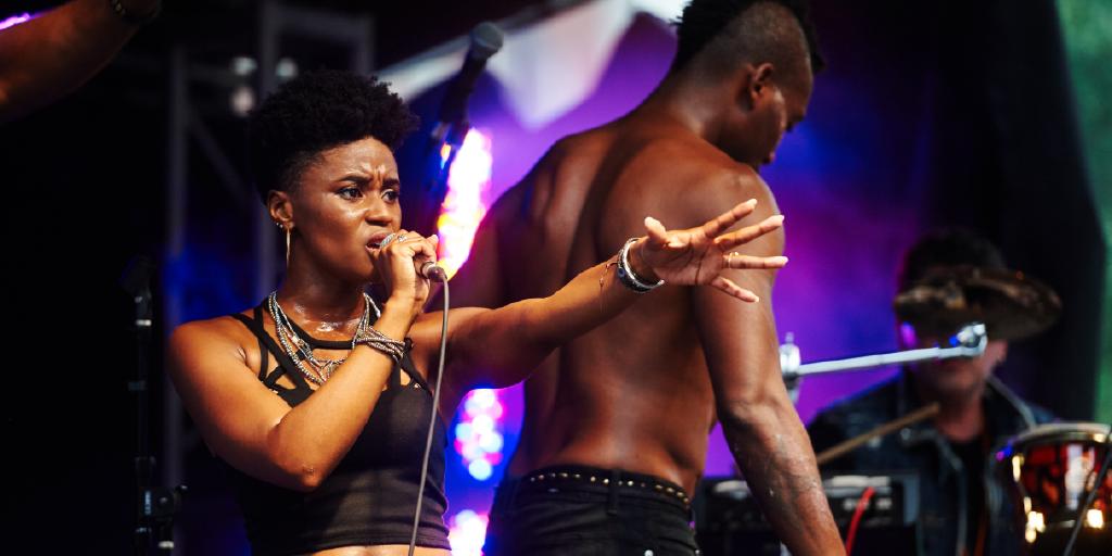 Molestice tweet media