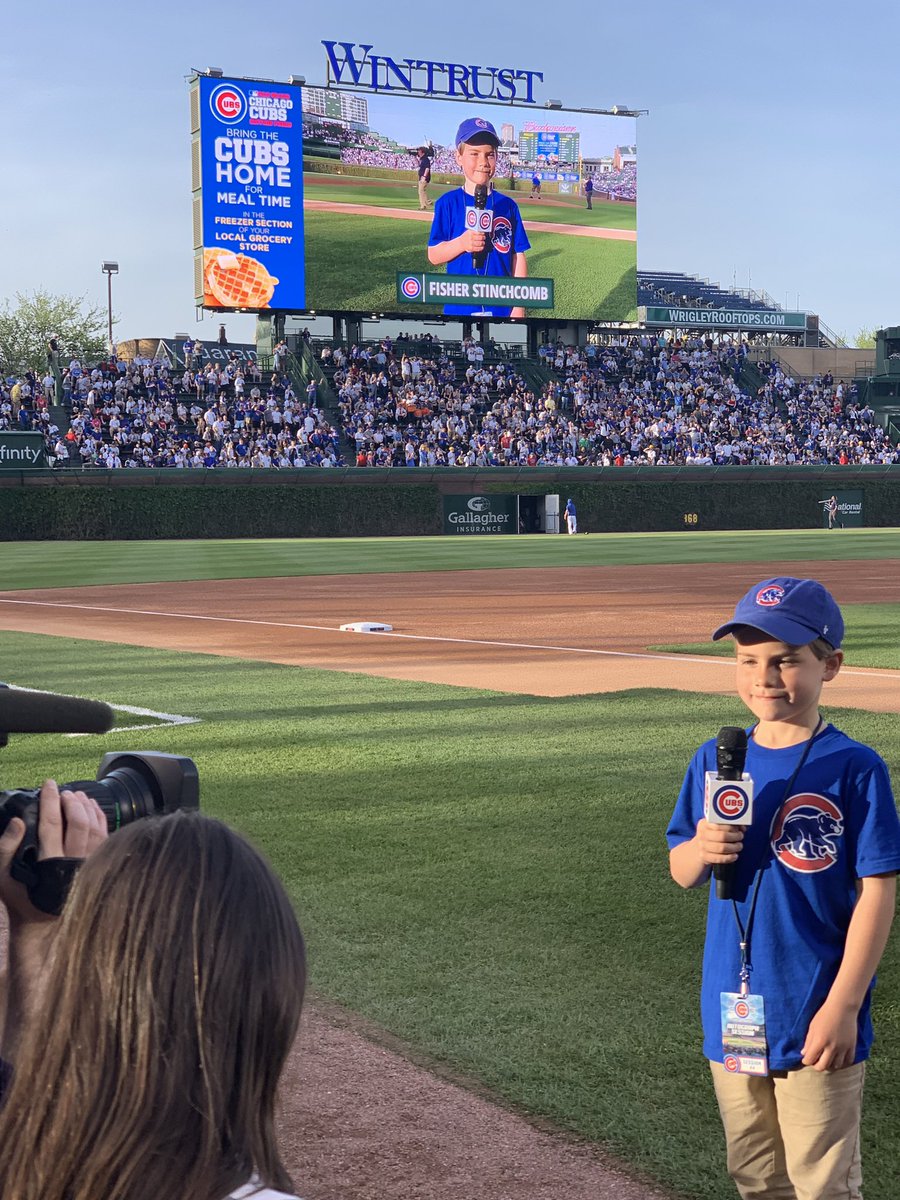 derekstinch's tweet photo. Thank you @Cubs Last night is one he’ll never forget! https://t.co/frz0yqpT9g