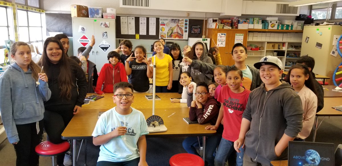 FUSD_4_5_SCI's tweet photo. Students at @FUSD_Poplar elementary testing their straw rockets on Firday. Their goal was to see whos rocket design coulp propel their rocket the farthest.
#FUSD #FUSDSCIENCEENRICHMENT #STEMONTHEGO #NGSS #ENGINEERINGGREATNESS #POPLARSCIENCELAB https://t.co/D2VnPl5xAa