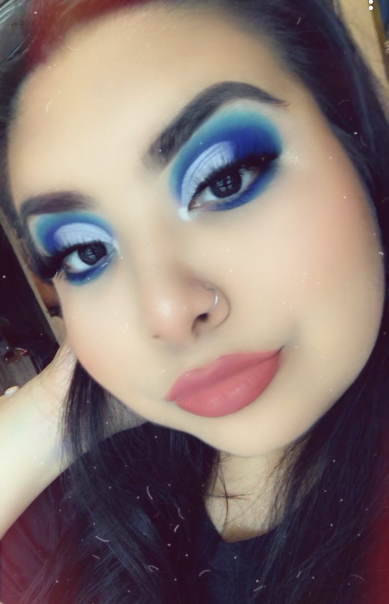 pickledblush's tweet photo. @ColourPopCo We love a blue moment! #colourpopprlist https://t.co/8HUFKH6SP3
