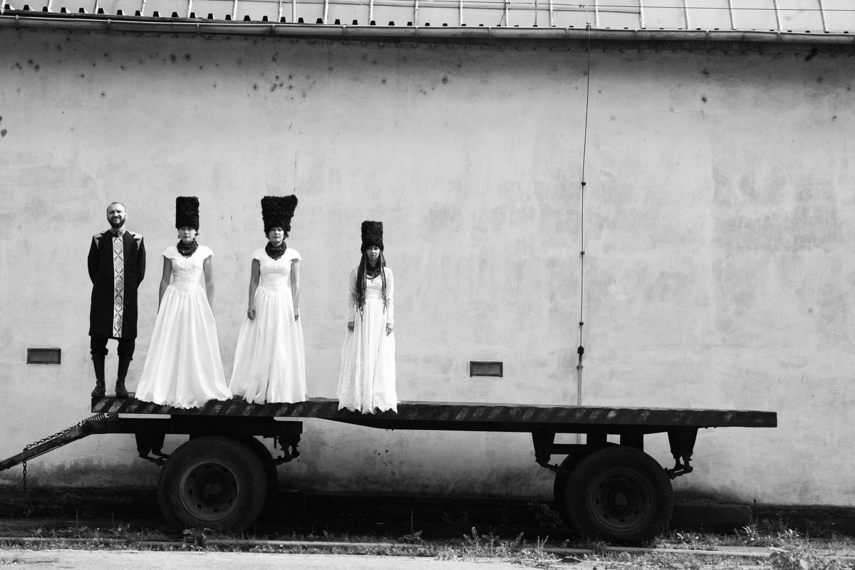 SchimmelCenter's tweet photo. @DakhaBrakha’s hypnotic textures meld soulful folk and ritual songs with Balkan, African, jazz, and R&amp;B music. See them on June 15th! Click here for more info! https://t.co/GXZtSQTbGz https://t.co/LKX5IUxrjP