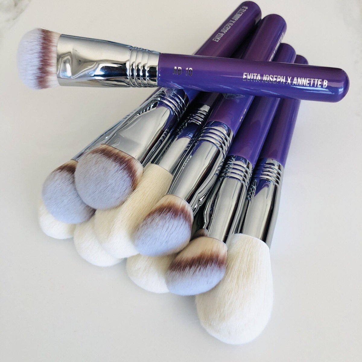 evita__joseph's tweet image. These purple brushes with @AnnetteAkye is divine . The angled #foundationbrush and fluffy #powderbrush is just a face pamper #evitajoseph evitajoseph.com/collections/an…