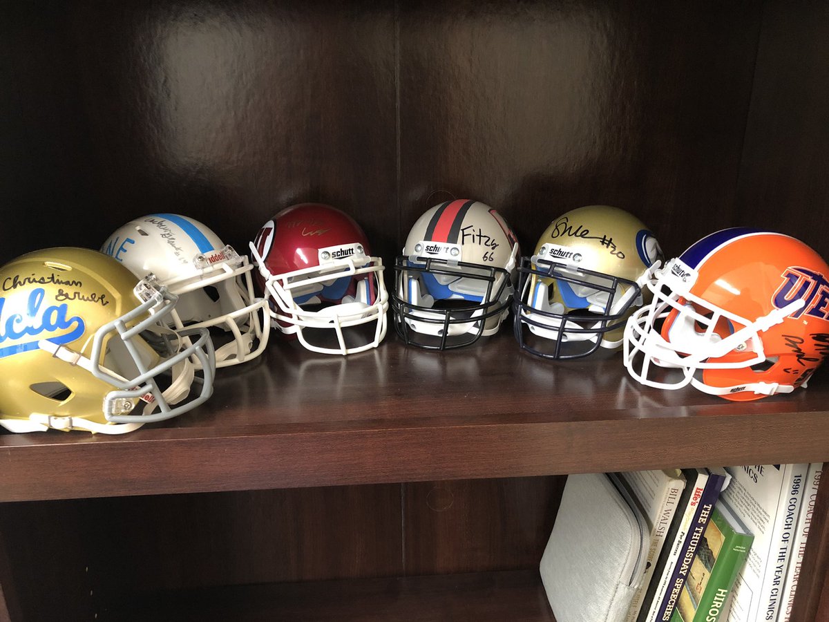 Real_Scarecrow's tweet photo. Got some new office decorations today. So proud of these guys and looking forward to seeing them tear it up for 4 years in the college ranks! Great kids and great ambassadors for @NotreDame_HS https://t.co/LfBiJFUSR9