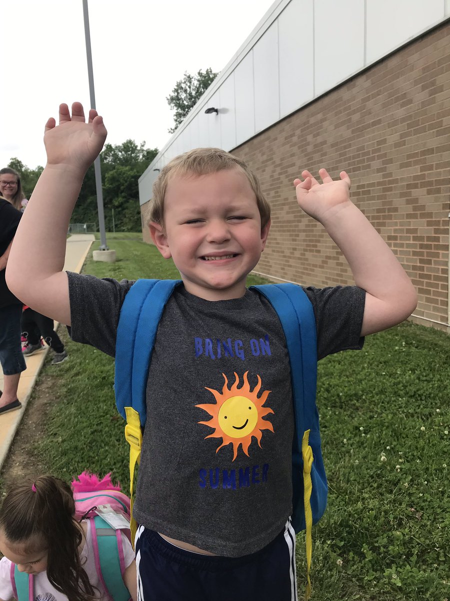 MsHadleysClass's tweet image. Travis says Bring On Summer... and we couldn’t agree more!!