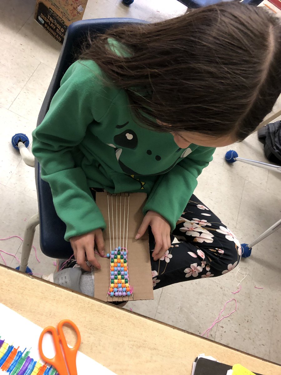 Mrs_Abram's tweet photo. Working on our wampum belts in class today. Each one tells a story about that student.  @ElginEagles @GEDSB https://t.co/zxvkyRpneS