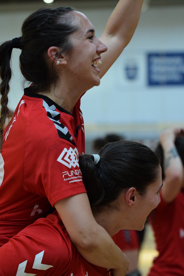 <a href="/flox33/">raquel flox</a> y <a href="/Albisgb/">Alba García Bueno</a> jugarán mañana su último partido como jugadoras profesionales del #Balonmano. 

Ven a despedirlas al Pabellón de los Sueños  las 21:00

balonmanoalcobendas.org/Noticias/Detal…
