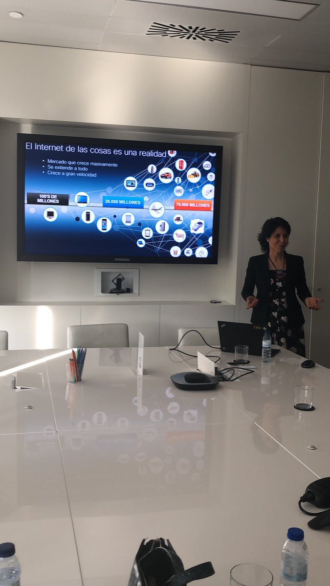 ValPeredoFigini's tweet photo. IOT está aquí ya creciendo masivamente https://t.co/nlE3wCTwu1