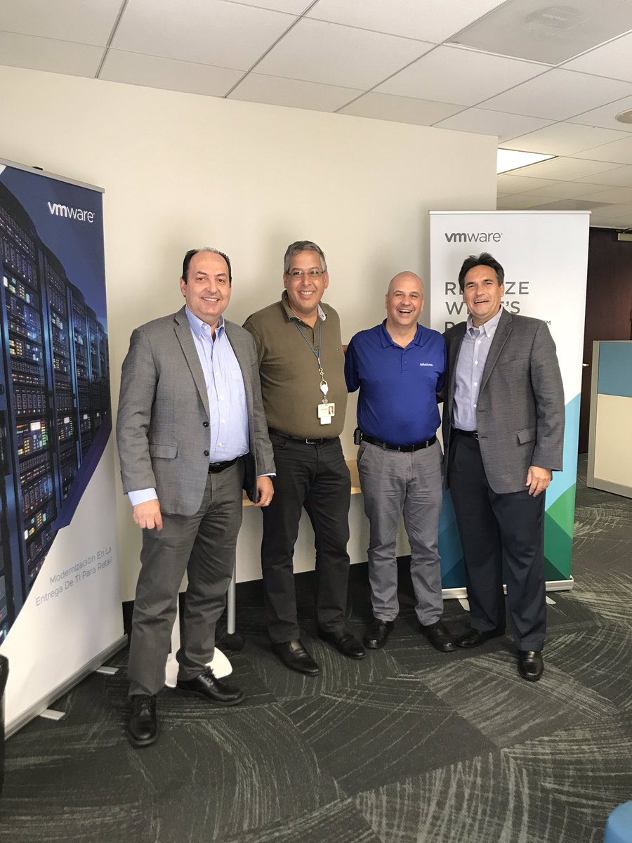 Solucionescomar's tweet photo. Visitando @vmware en sus oficinas de Miami https://t.co/YHQKpLN2nK