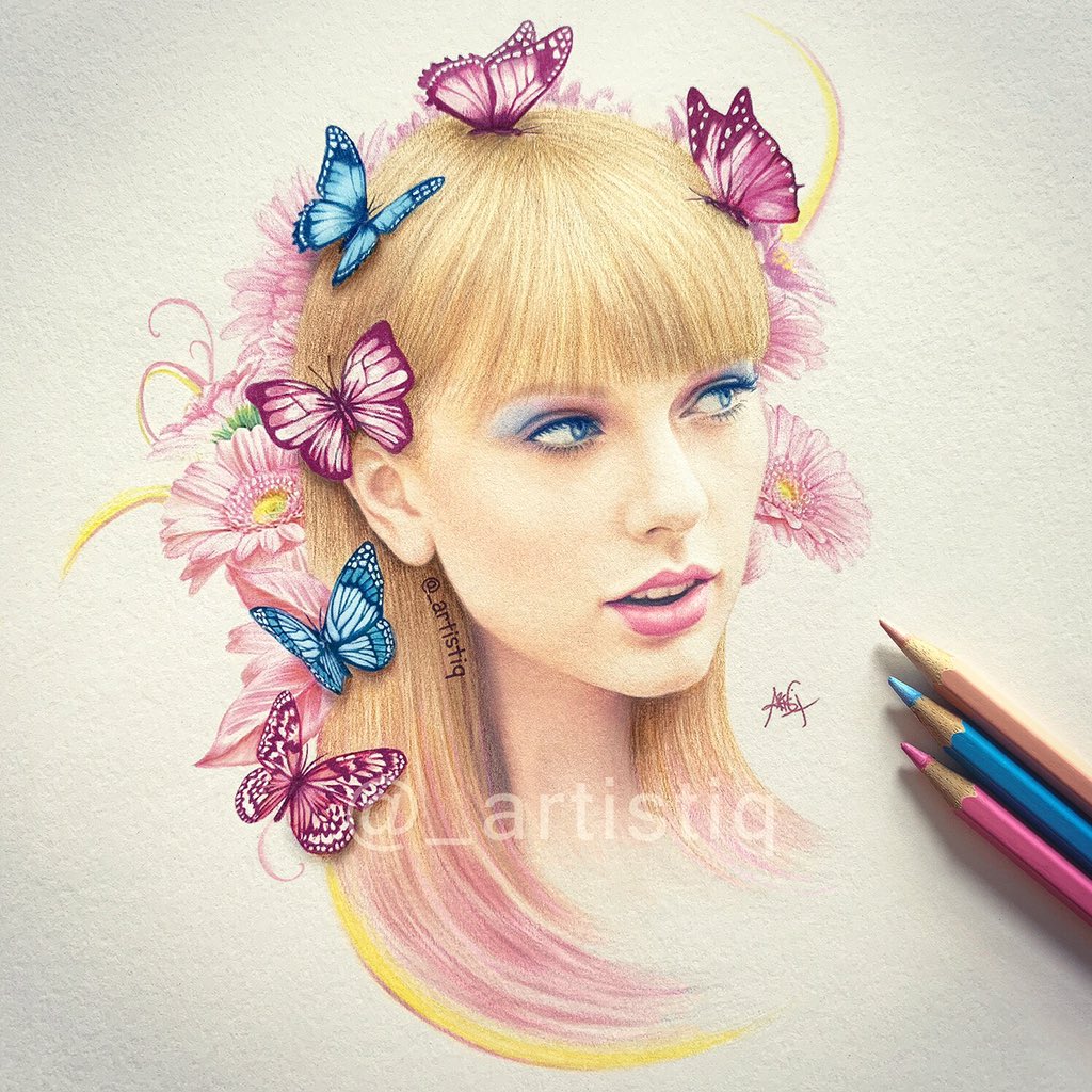 Taylor Swift Red Pencil Sketch · Creative Fabrica