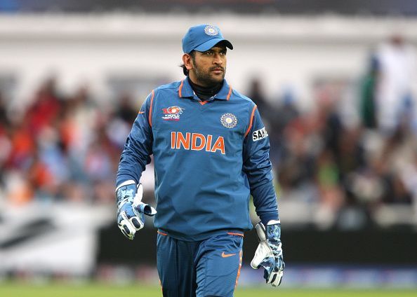 udpratap7's tweet photo. @cricketworldcup @amanreturns_ Everyone is a captain until the real captain walks in. https://t.co/JyvVLnQzL4