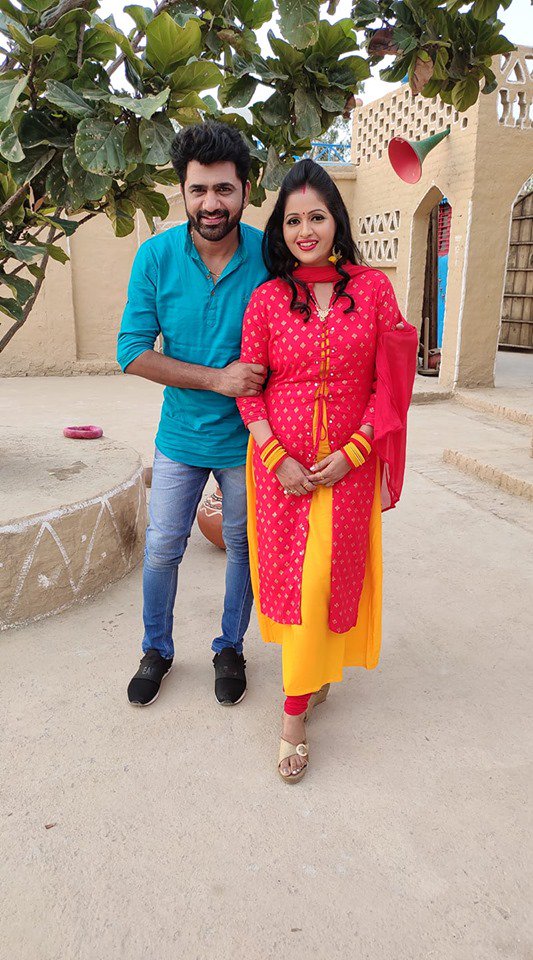 UttarKumarDhama's tweet image. #BAHAM song shooting
For Nav Haryanvi channel