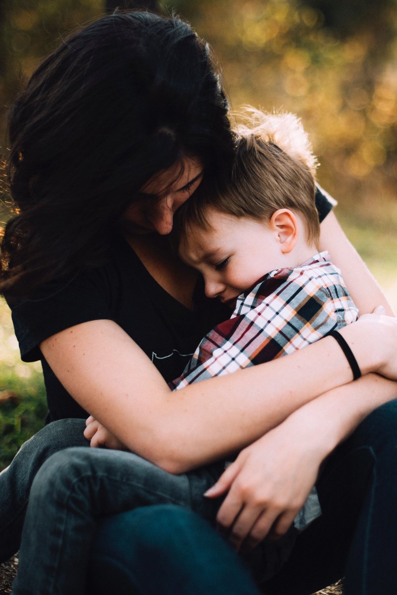 Therapy2Thrive's tweet photo. When we start to change our perspective on discipline from punishment to praise, we are better meeting their developmental needs and encouraging positive connections.  https://t.co/FGRSBcyzDG  #parenting  #raisingkids https://t.co/OEC1esJokY