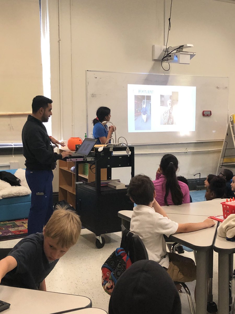 CounselorSoto's tweet photo. Career Day at PL Prep was a hit! A huge shoutout and thank you to all our awesome presenters who took time out of their day to speak to our kiddos!! #PLSamHouston #CareerDay #PLIgniteTheLight https://t.co/cXWo9OhhLU