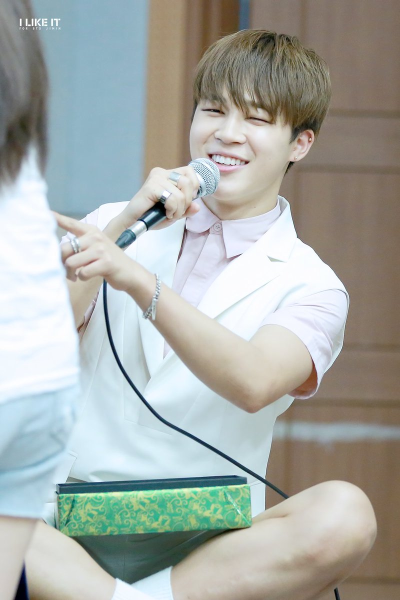 150520 일산
#방탄소년단 #BTS #JIMIN #지민 
<a href="/BTS_twt/">방탄소년단</a> 

Loveholic 💞