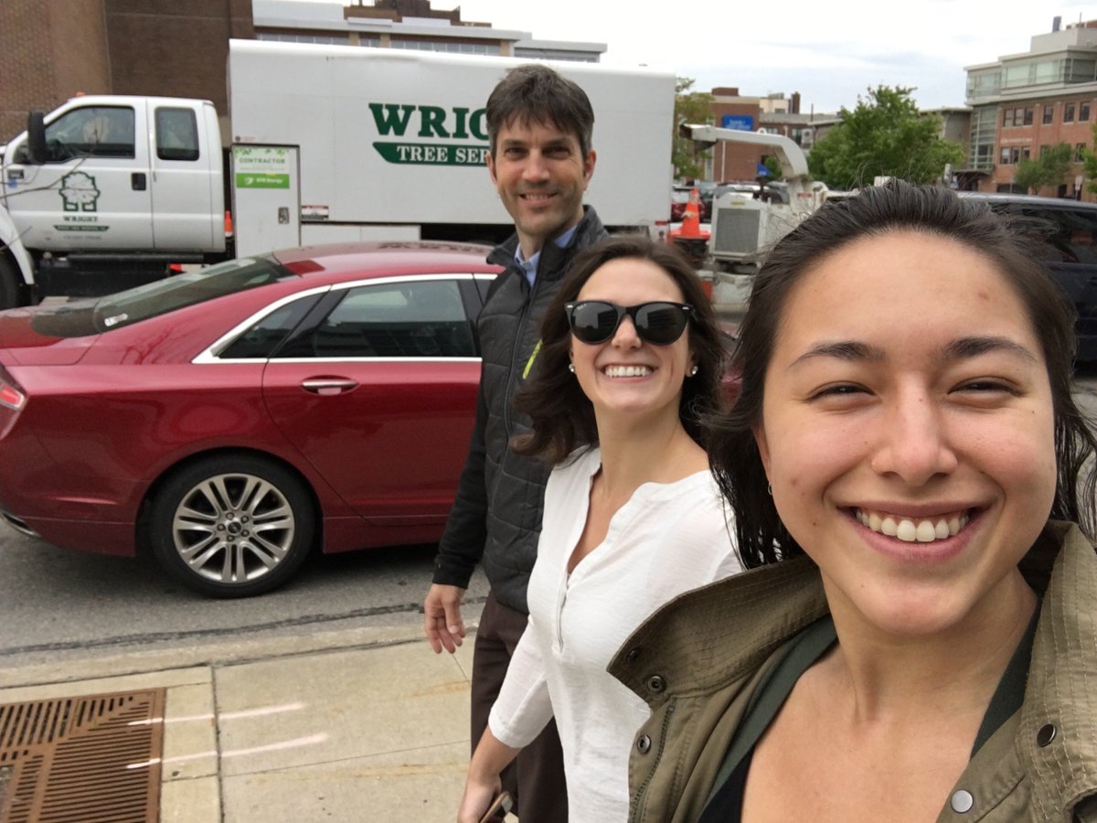getdowntown's tweet photo. Anna and her coworkers @SmithGroup breezed right past the traffic on Huron on their #walktoworkA2 today. Nice day to get out and get some exercise. #commuteandwin https://t.co/ZaVfl8zm9l